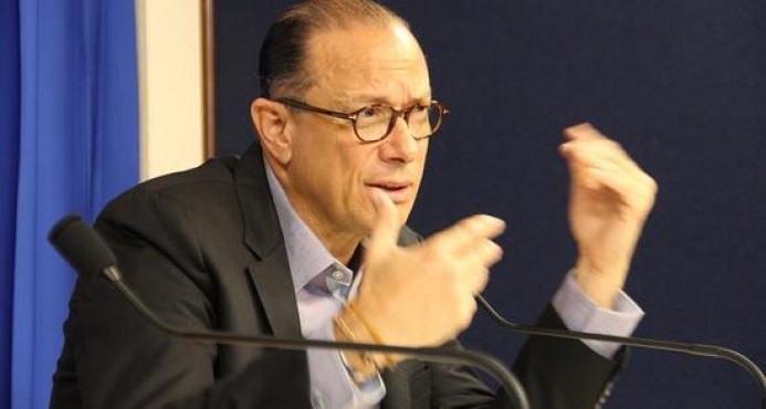 Cantautor José Antonio Rodríguez pide a población no equivocarse el 5 de julio