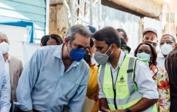 Abinader entrega viviendas en SPM dentro del «Plan Dominicana se Reconstruye»