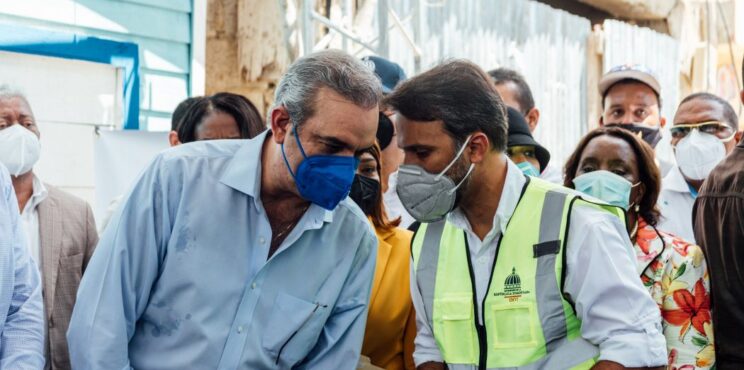 Abinader entrega viviendas en SPM dentro del «Plan Dominicana se Reconstruye»