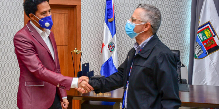 Alcalde SDE se reúne con Viceministro Bonny Cepeda; hablan sobre proyectos culturales