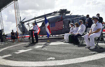 Estados Unidos celebra su Día de Independencia a bordo del Buque USS Billings