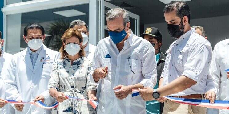 Presidente Abinader entrega Centro de Diagnóstico y Atención Primaria en Santiago