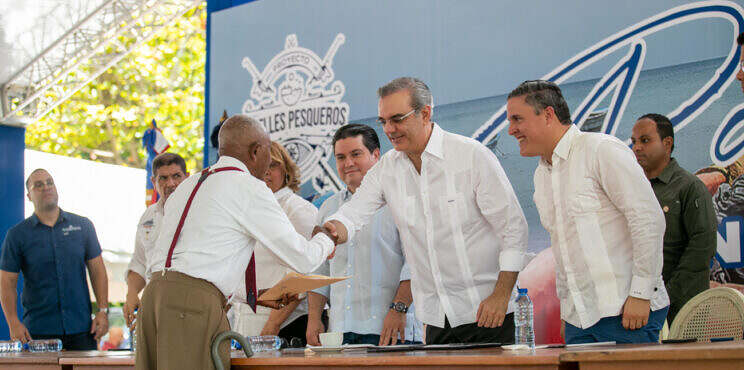 Presidente Abinader deja iniciadas obras por unos RD 182 millones en San Cristóbal