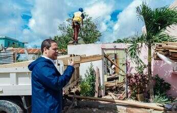 Ministerio de la Vivienda y Edificaciones inicia plan de reconstrucción tras paso de huracán Fiona