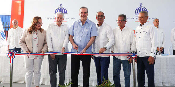 Presidente Abinader encabeza acto inaugural remodelación autopista Santiago-Navarrete