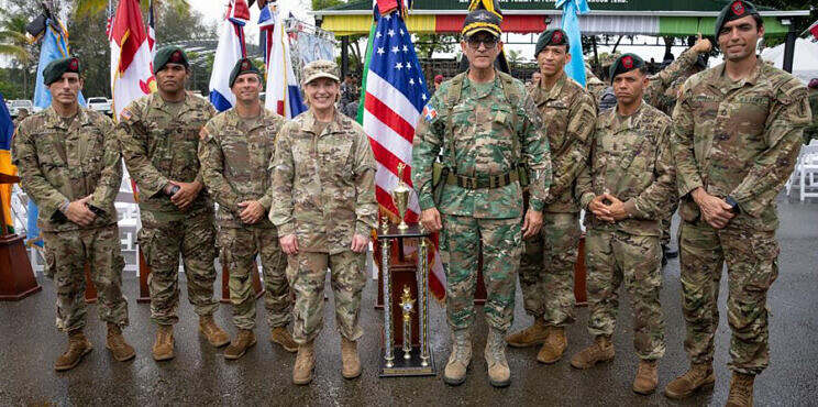 Comandante del Comando Sur de los EE. UU.  visita República Dominicana para cierre de competencia militar “Fuerzas Comando 2023”