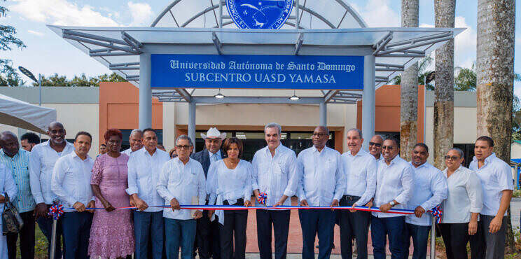 Presidente Abinader inaugura extensión de la UASD en Yamasá