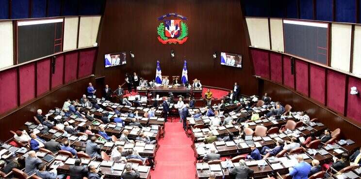 Cámara de Diputados aprueba elevar a municipio al DM La Victoria