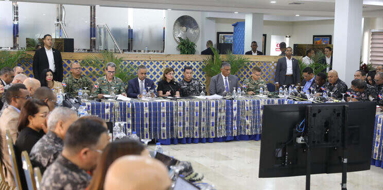 Vicepresidenta Peña encabeza reunión de seguimiento al Plan de Seguridad Ciudadana