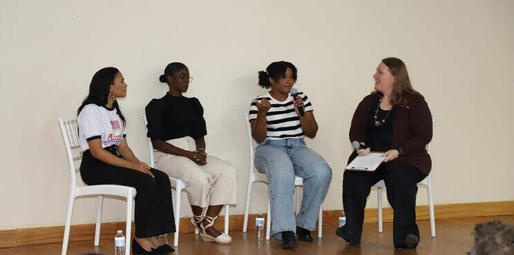 La Embajada de los EE.UU. y la Universidad Autónoma de Santo Domingo celebran panel «Historias de Resiliencia: Mujeres Afrolatinas en República Dominicana”
