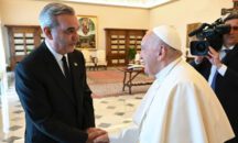 Papa Francisco recibe en audiencia privada al presidente Luis Abinader