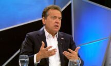 Ministro Ito Bisonó destaca avances de la política habitacional y anuncia nuevas entregas de viviendas