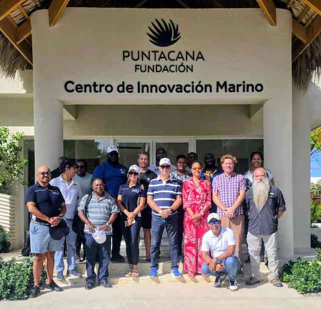 Convertir el sargazo en soluciones: delegación de Granada explora el enfoque de Punta Cana